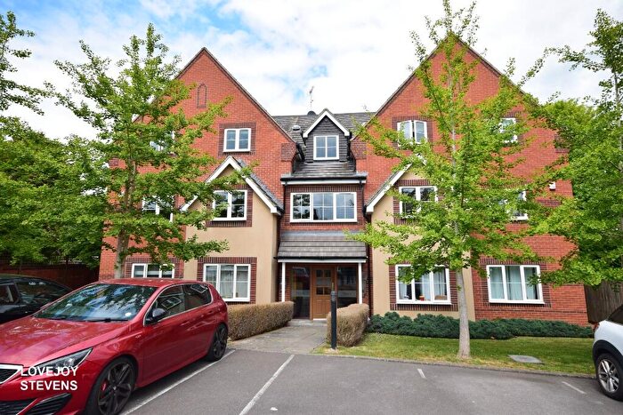1 Bedroom Flat To Rent In Enborne Road, Newbury, RG14