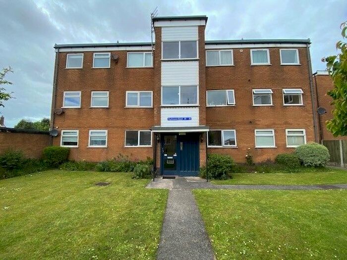 2 Bedroom Flat To Rent In Heyhouses Court, Heyhouses Lane, Lytham St. Annes, FY8