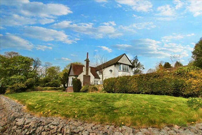 4 Bedroom Detached House For Sale In Edwards Lane, Nottingham, Nottinghamshire, NG5