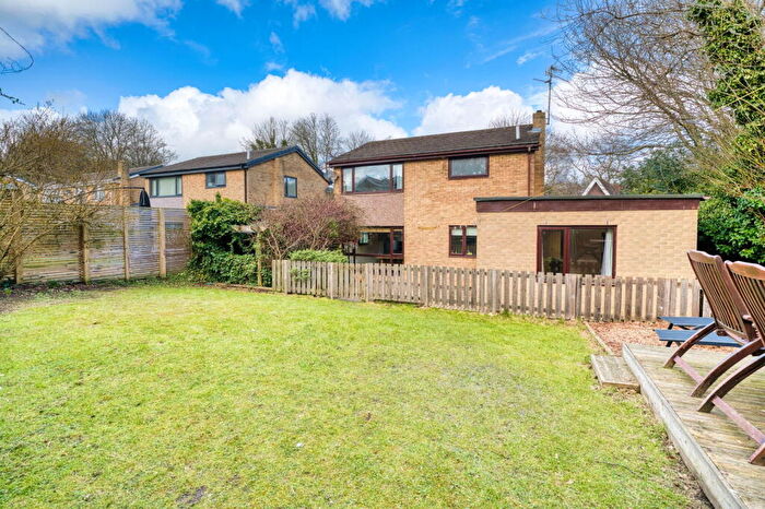 4 Bedroom Detached House For Sale In Kingsway, Sunniside, NE16