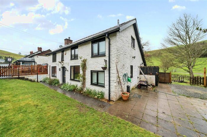 3 Bedroom Detached House For Sale In New Radnor, Presteigne, Powys, LD8