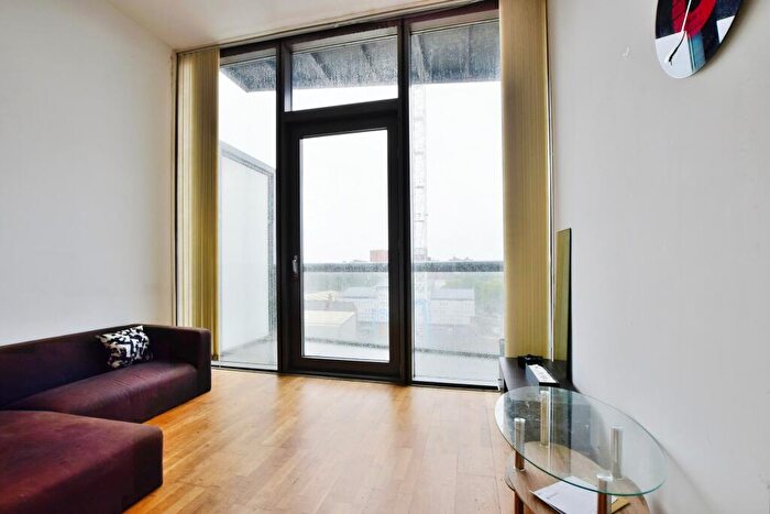 Apartment To Rent In Abito, Greengate, Salford, M3