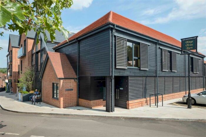 3 Bedroom Penthouse To Rent In Henley-on-Thames, Oxfordshire, RG9