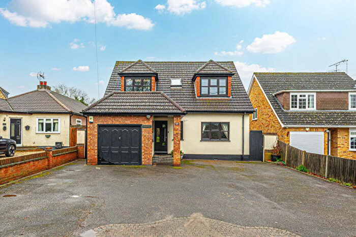4 Bedroom Detached House For Sale In Casteldon Road, Wickford, SS12