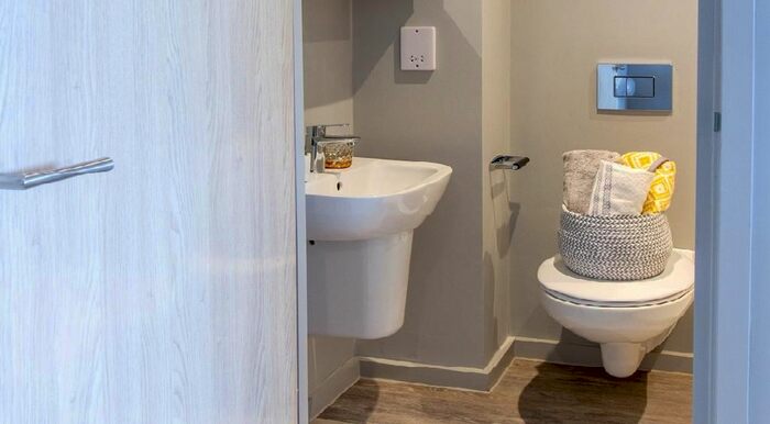 1 Bedroom Studio To Rent In Bonhay Road, Exeter EX4