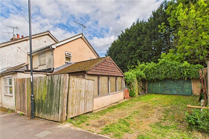 3 Bedroom End Of Terrace House For Sale In Westfield Road, West Green, Crawley, West Sussex, RH11