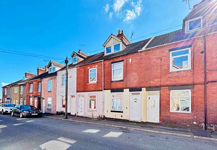 2 Bedroom Terraced House To Rent In Sherwood Road, Sutton-In-Ashfield, NG17
