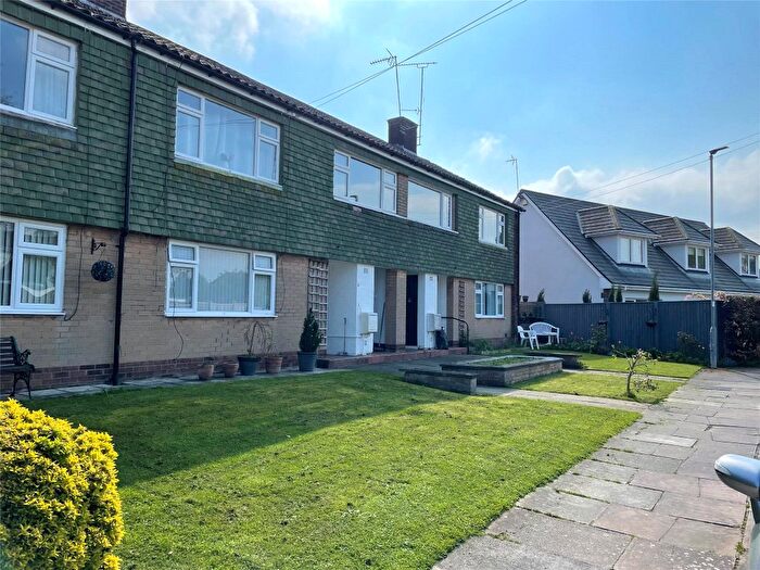 1 Bedroom Flat To Rent In Roman Court, Neston, CH64