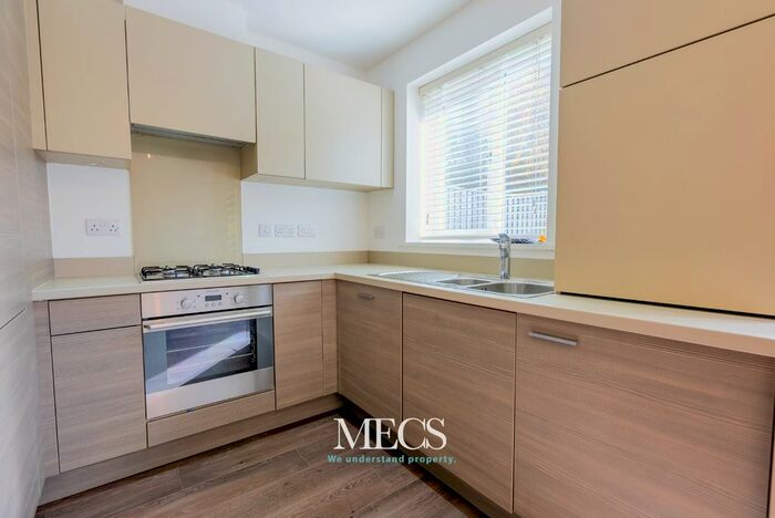 2 Bedroom Town House To Rent In Cofton Park Drive, Rednal, Birmingham, B45