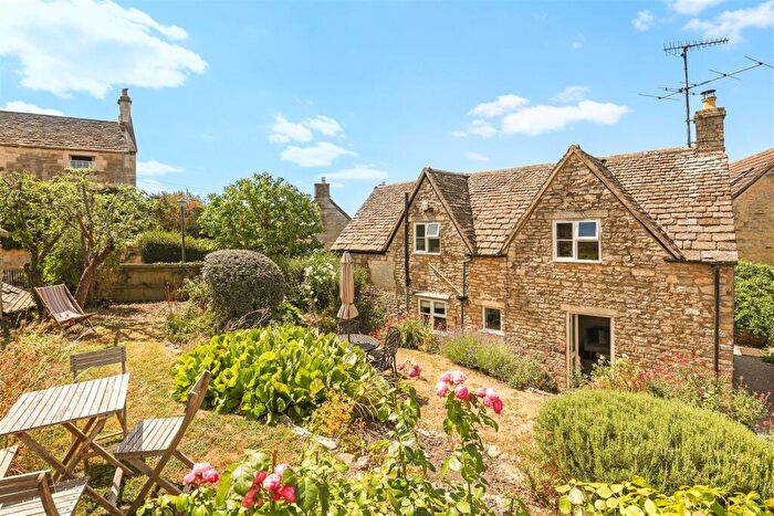 3 Bedroom Detached House For Sale In The Butts, Rodborough, Stroud, GL5