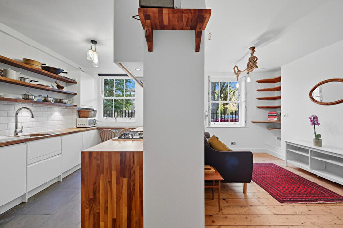 1 Bedroom Flat For Sale In Dunstan Houses, Stepney Green, E1