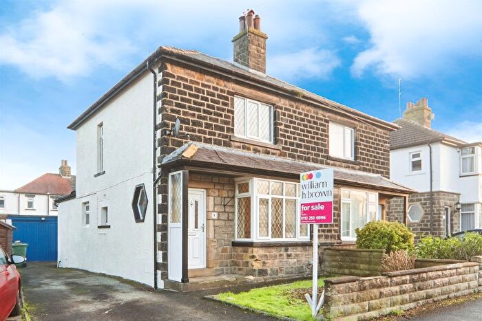 2 Bedroom Semi-Detached House For Sale In Sunnybank Crescent, Yeadon, Leeds, LS19