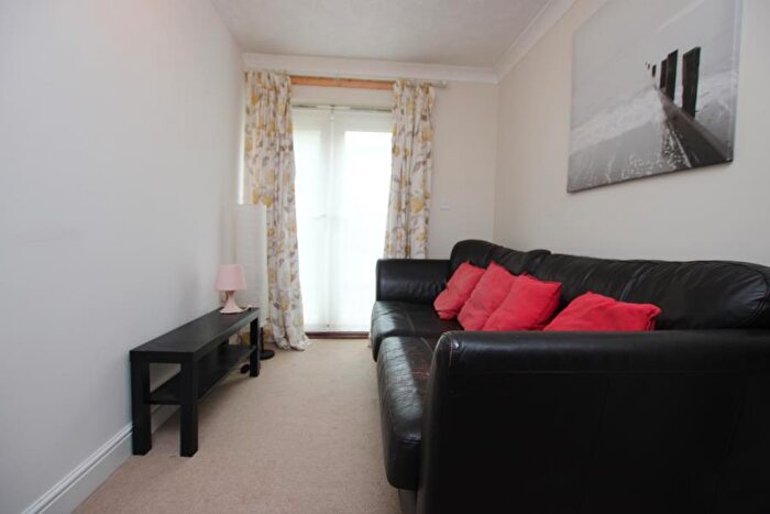 6 Bedroom Detached House To Rent In Wright Way - Stoke Park, BS16