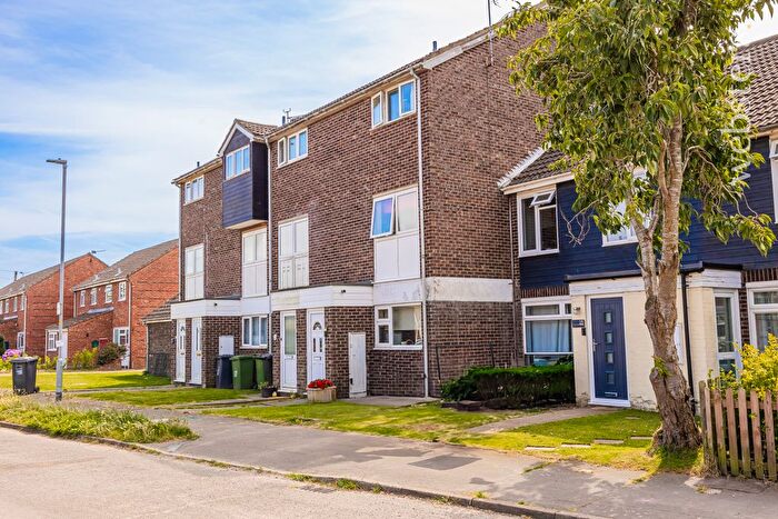 2 Bedroom Maisonette For Sale In Neville Road, Sutton, Norwich, NR12