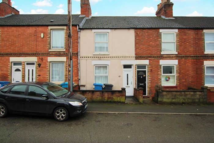 2 Bedroom Terraced House For Sale In Buccleuch Street, Kettering, Northamptonshire, NN16