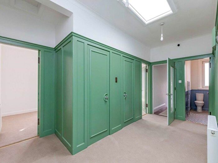 4 Bedroom Flat To Rent In Meggetland Terrace, Craiglockhart, Edinburgh, EH14