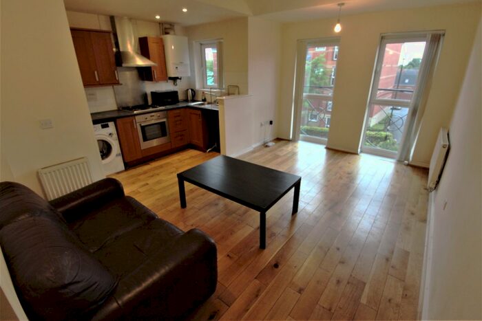 2 Bedroom Flat To Rent In Thackhall Street, Stoke, Coventry, CV2