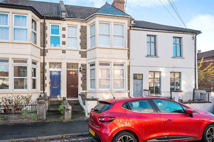 1 Bedroom Flat For Sale In Seymour Road, Bishopston, Bristol, BS7