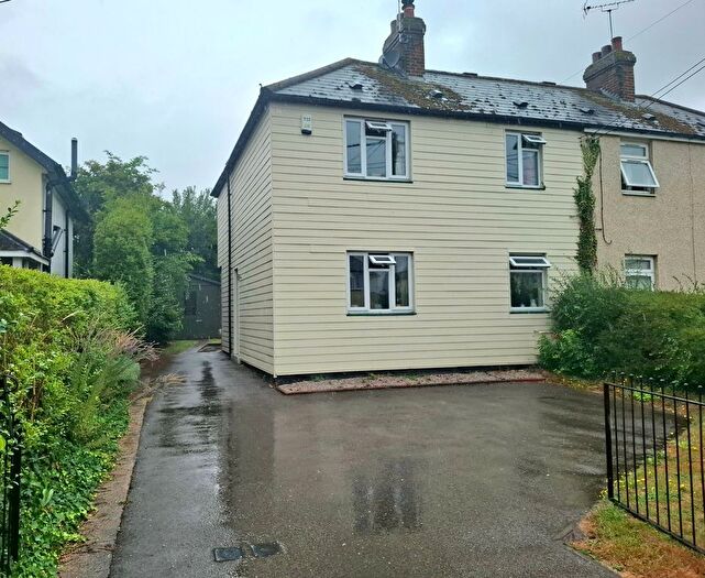 3 Bedroom Semi-Detached House To Rent In Bruce Road, Writtle, CM1