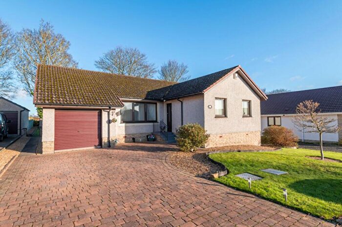 4 Bedroom Bungalow For Sale In Watts Gardens, Cupar, KY15