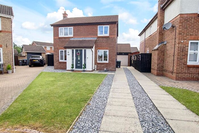 3 Bedroom Detached House For Sale In Harebell Meadows, Woodham, DL5