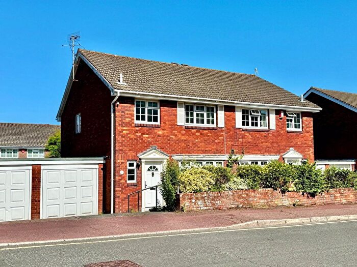 3 Bedroom Semi-Detached House For Sale In St. Vincents Place, Eastbourne, East Sussex, BN20