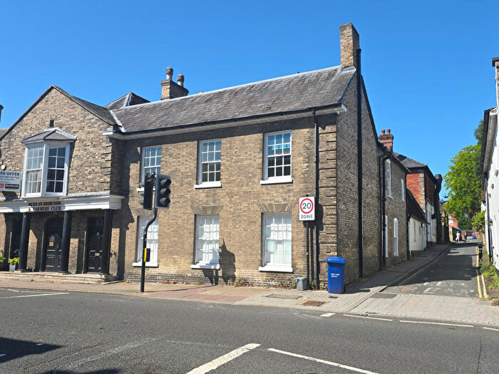 House Of Multiple Occupation For Sale In Northgate Street, Bury St Edmunds, Suffolk, IP33