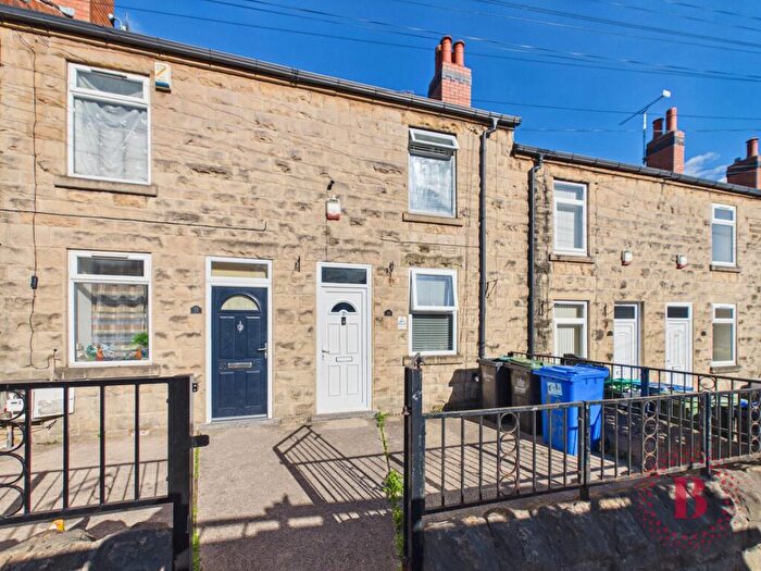 3 Bedroom Terraced House For Sale In Vale Road, Mansfield Woodhouse, NG19