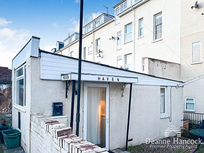 Studio To Rent In Belvedere Road, Exmouth, EX8