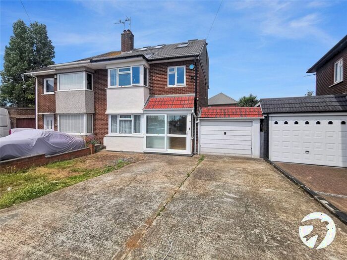 4 Bedroom Semi-Detached House To Rent In Alderney Road, Erith, DA8