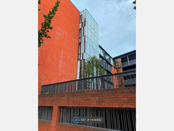 2 Bedroom Flat To Rent In Millau, Sheffield, S3