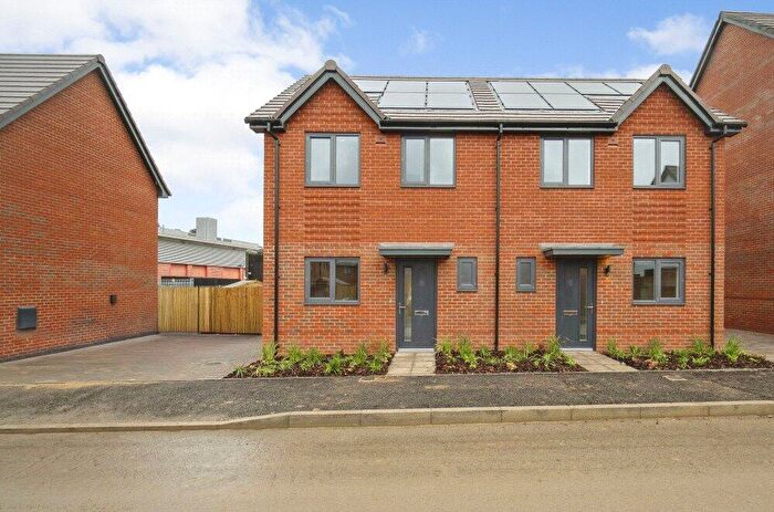 2 Bedroom Semi-Detached House To Rent In Wilks Road, Crowthorne, RG45