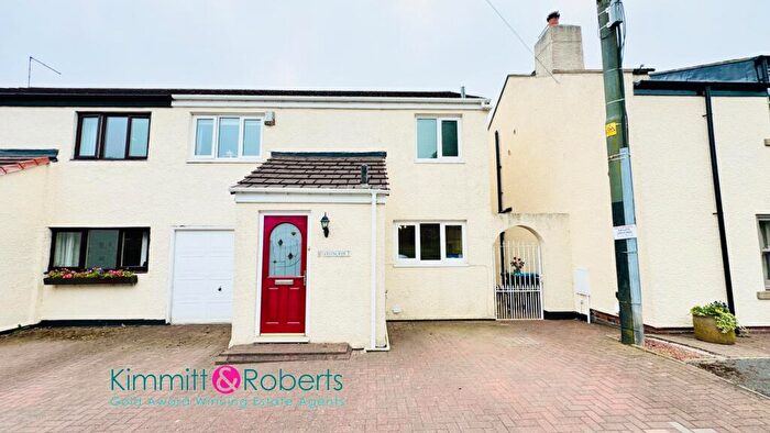 3 Bedroom Semi-Detached House For Sale In Avoncroft Close, Seaham, Durham, SR7