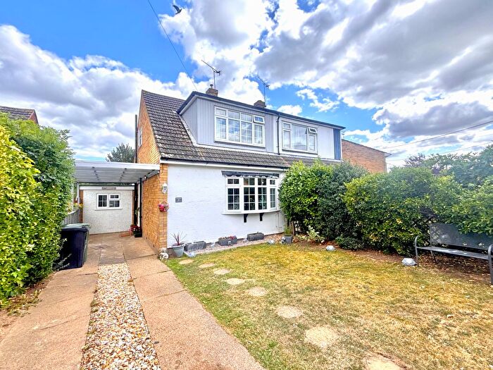 2 Bedroom Semi-Detached House For Sale In Millways, Great Totham, CM9