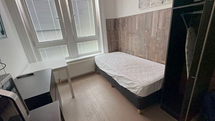 Studio To Rent In Woolwich Road, Greenwich, SE7