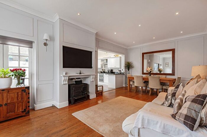5 Bedroom End Terrace House For Sale In Ravensbury Road, Earlsfield, London, SW18