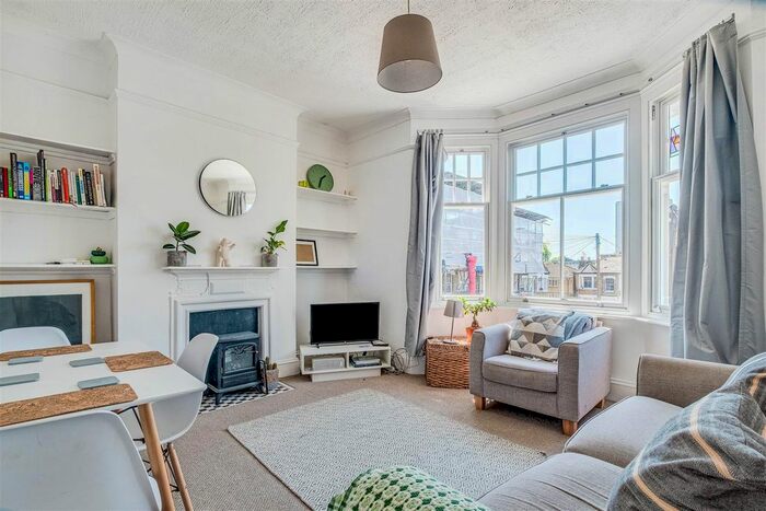 2 Bedroom Flat To Rent In Marcus Street, London, SW18