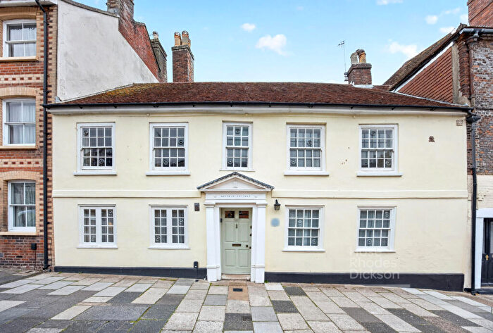 5 Bedroom Terraced House For Sale In Quay Street, Newport, Isle Of Wight, PO30