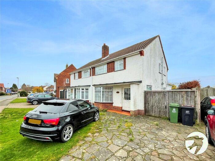 3 Bedroom Semi-Detached House To Rent In Leamington Avenue, Orpington, Kent BR6