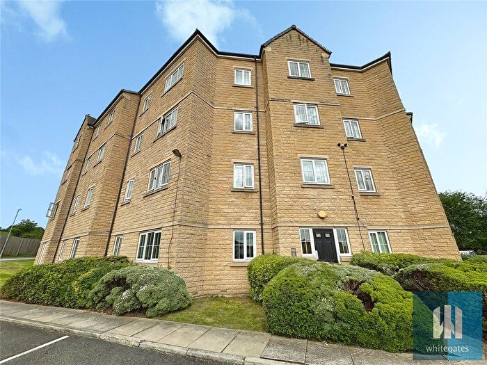 1 Bedroom Flat For Sale In Calder View, Mirfield, West Yorkshire, WF14