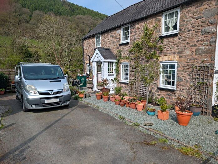 2 Bedroom Semi Detached House For Sale In Commins Coch, Machynlleth, Powys, SY20