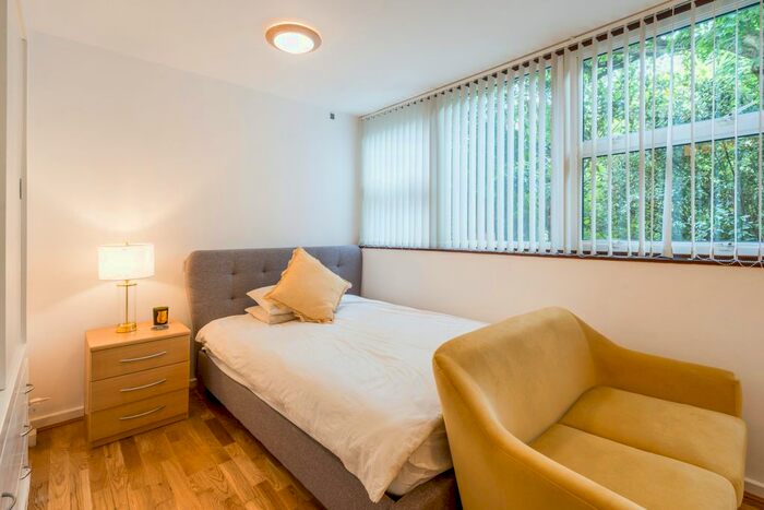 1 Bedroom Flat To Rent In West Rise, St George's Fields, London, W2