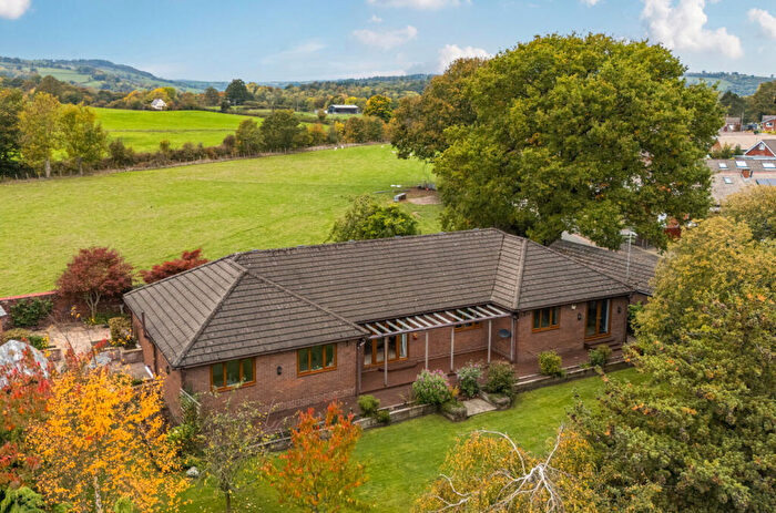 5 Bedroom Bungalow For Sale In Oakdene, Chirk Bank, LL14