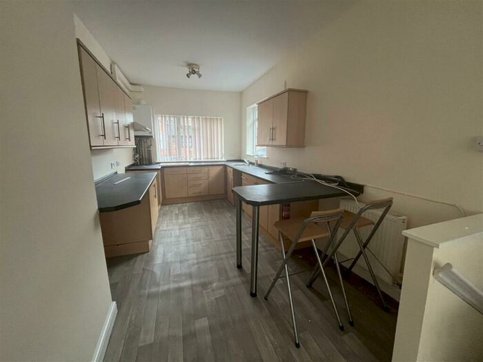 3 Bedroom Flat To Rent In Eastgate, Louth, LN11