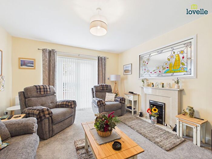 3 Bedroom Bungalow For Sale In Mill Lane, Saxilby, LN1