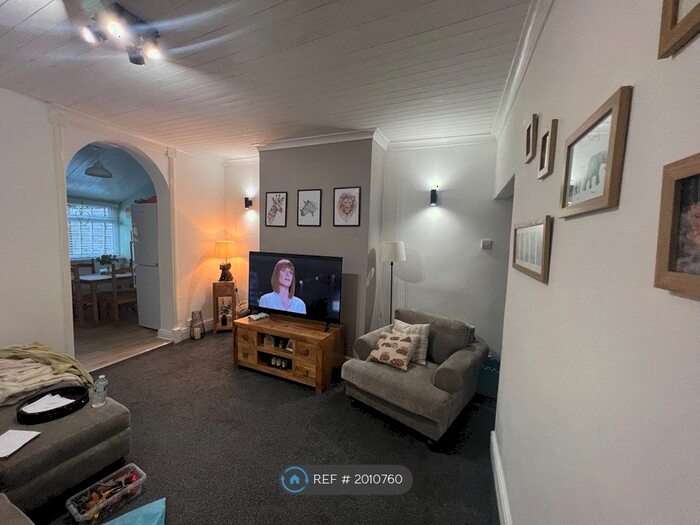 3 Bedroom Terraced House To Rent In Bolton Road, Westhoughton, Bolton, BL5