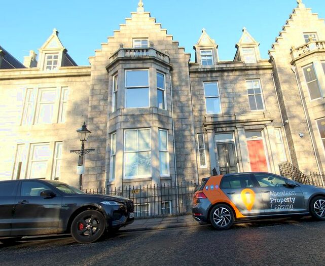 2 Bedroom Flat To Rent In Rubislaw Terrace, Ground Floor, Aberdeen, AB10