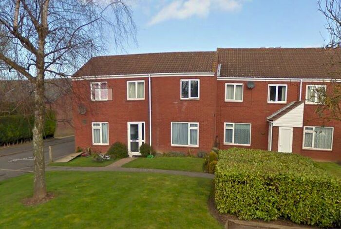 2 Bedroom Flat To Rent In Penny Gardens, PE20