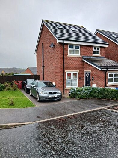 3 Bedroom Detached House To Rent In Beechwood Gardens, Blackburn, Lancashire, BB1