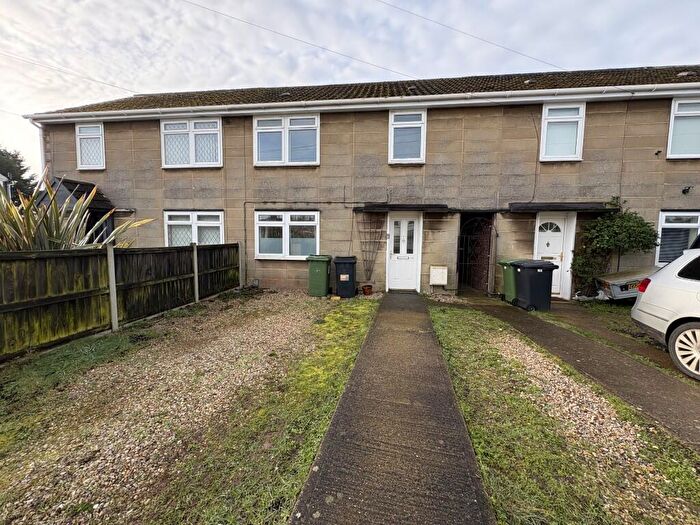 3 Bedroom Terraced House For Sale In East Hills Road, Norwich, Norfolk, NR5